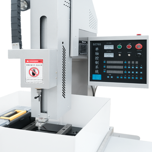 เครื่องเจาะระบบ CNC ขนาดเล็ก700*1000มม. โต๊ะทำงานขนาด * มม. พร้อมมอเตอร์เป็นส่วนประกอบหลัก - Product Image 6