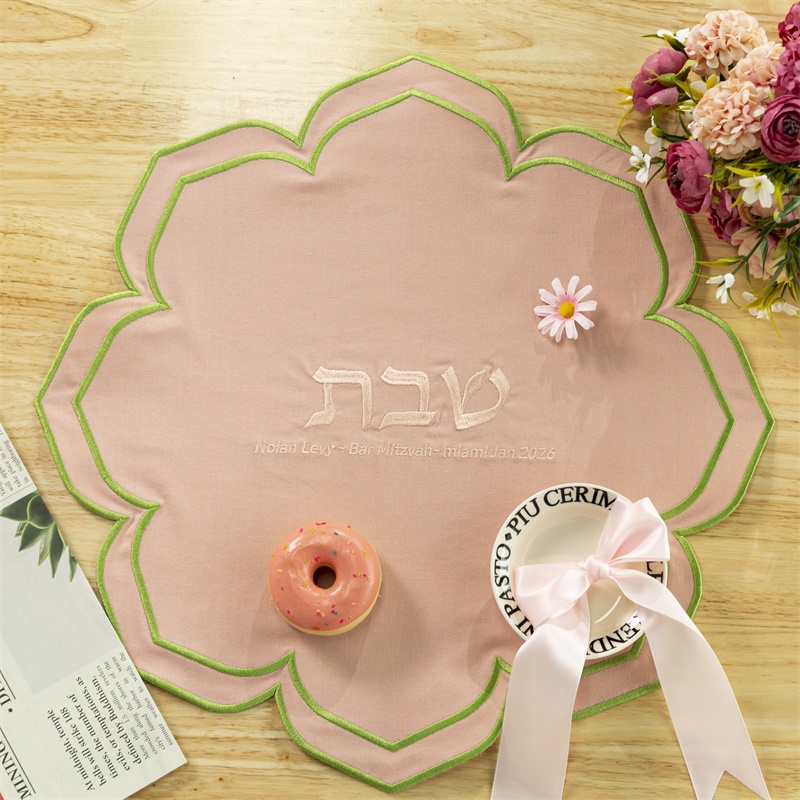 Bord festonné floral + logo monogramme