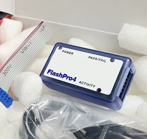 Auf Lager original PROGRAMMER FLASH FPGA FLASHPRO4