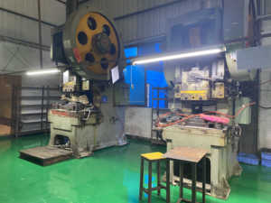 京战仪中国制造手表锻造模具制造表壳锻造模具加工不锈钢手表定制 - Product Image 5