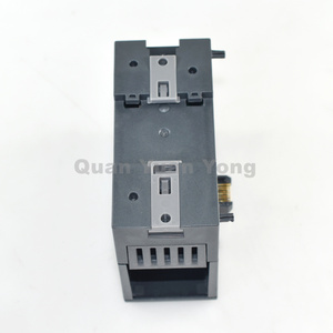 6ES7288-3AT04-0AA0 EM AT04 S7-200SMART <strong>Analog</strong> <strong>Input</strong>/<strong>output</strong> Module