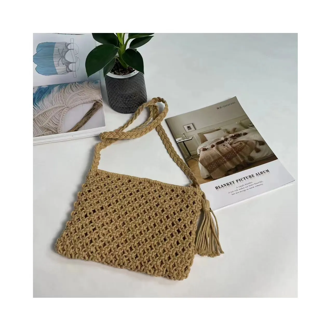 Handmade cotton rope women hand bags vintage tassels beach bags clutch purses and Crossbody Bags