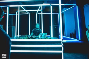 Высокое качество DMX512 RGB сценическое освещение светодиодный пиксельный световой бар IP67 наружного использования прямо с завода - Product Image 2