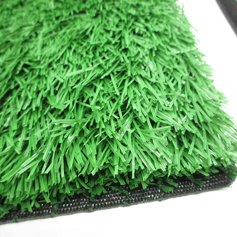 High-Density Artificial Grass Carpet Roll Top Selling Garden Green Turf for Soccer Football Fields