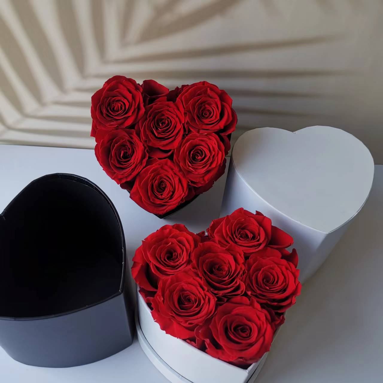 7 Rosas en caja de corazón