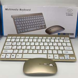 Best Seller Mini 2,4G Wireless Gaming Slim Computer Keyboard and Mouse Combo Set 78 Keys con OEM Logo en stock