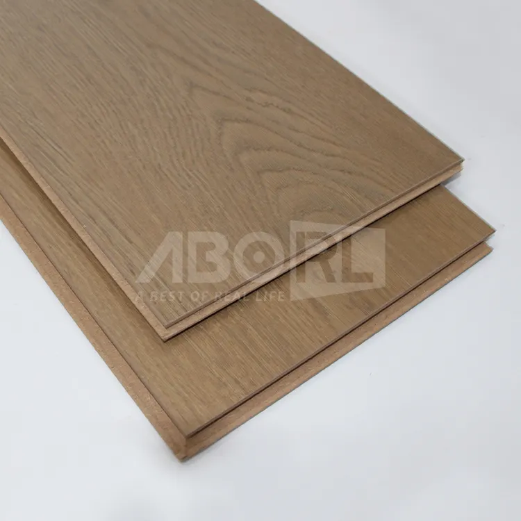 Factory Cheap Price Wood New Parquet Design Laminate Flooring for indoor