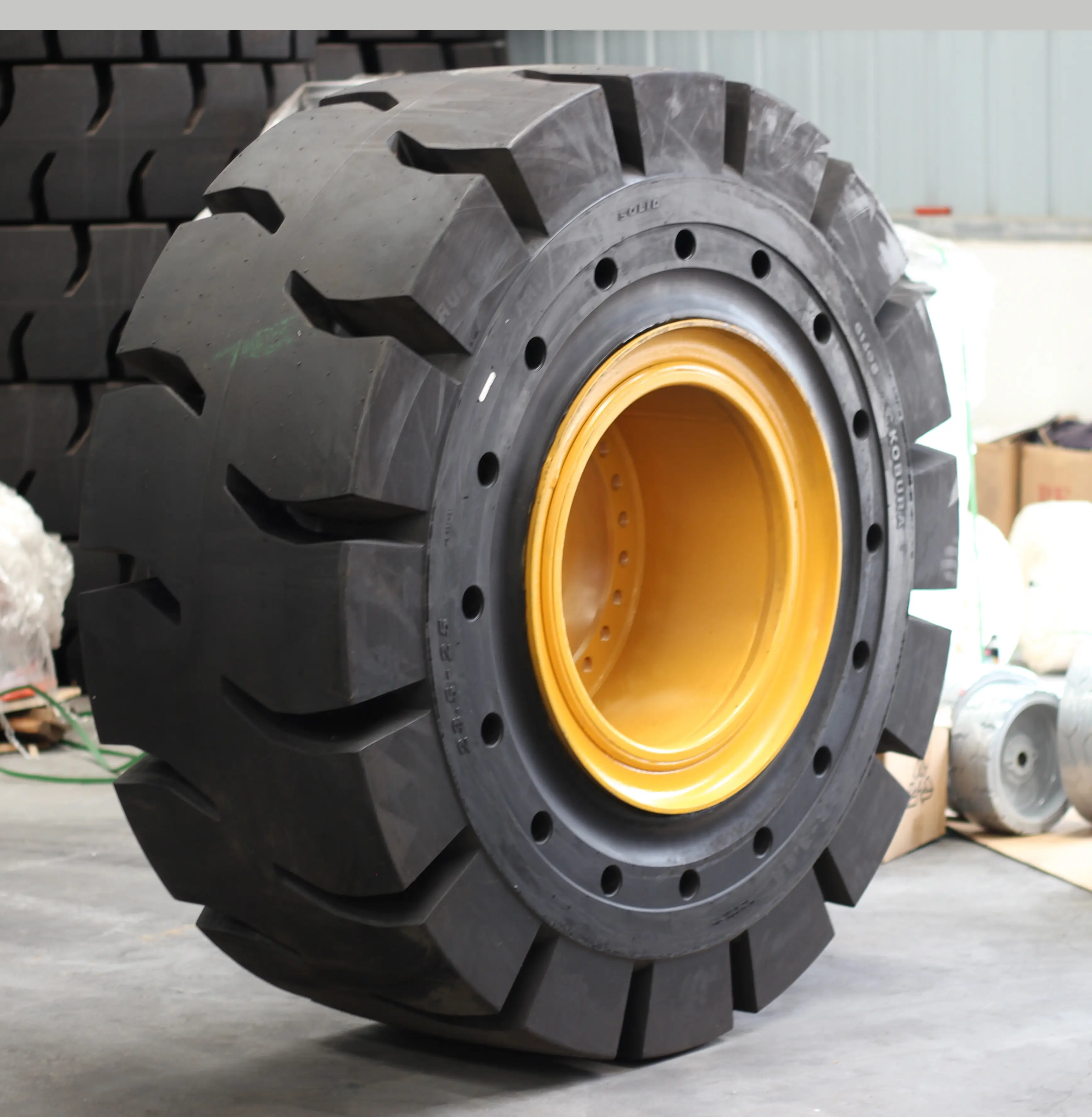 OTR Engineering Tire 23.5-25 23.5x25 23.5 25 20.5 25 20.5X25 20.5 25 20.5/70-16 loader tires