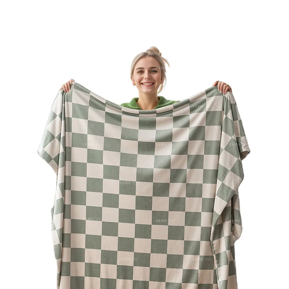 Top-quality Softness Lightweight Double Layer Green and White Checkered 95% Polyester 5% Spandex Minky Stretch Throw Blankets