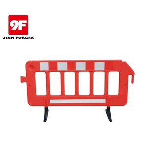 Geliştirilmiş güvenlik ve organizasyon için 9F 2M plastik güvenlik çiti trafik bariyeri - Product Image 1