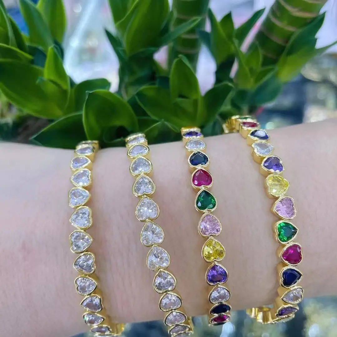 Nuovo Design Multi Color CZ Beads Heart Lover bracciale rigido per gioielli da sposa donna