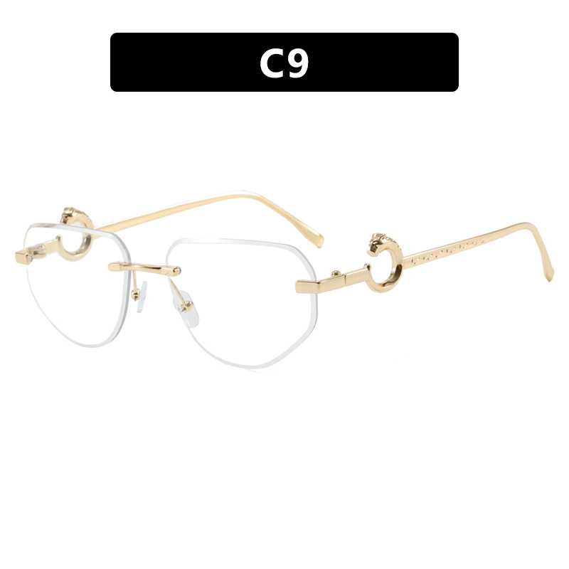 C9