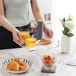 <span class=keywords><strong>Lucite</strong></span>透明亚克力托盘，带透明手柄矩形食品水果桌托盘，适用于家庭酒店豪华装饰托盘