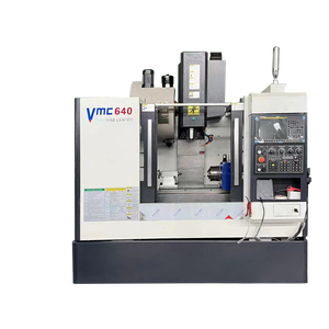 VMC640 4軸CNCフライス盤CNC工作機械加工センターCNCシステム - Product Image 3