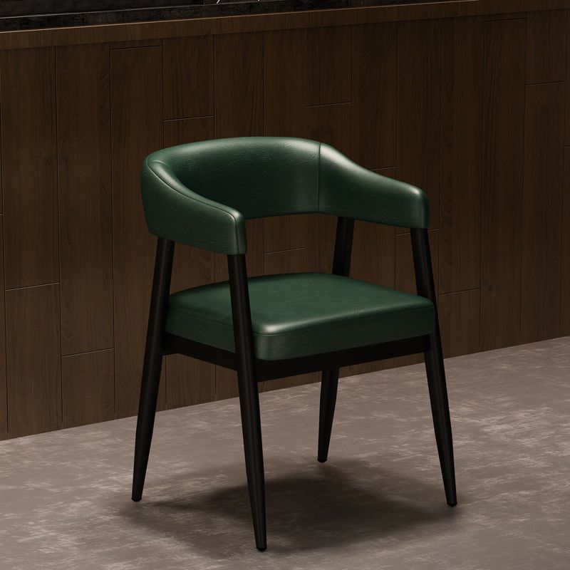 Nueva silla verde oscuro