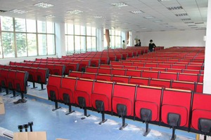 Hörsaal des University College Sitz Universität Computer labor Trapez tisch Klappstuhl für Studenten für Klassen zimmer - Product Image 4
