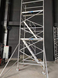 Andamio móvil de aleación de aluminio multifunción de Control de calidad, uso en andamios de suelo cóncavo y convexo de suelo plano - Product Image 2