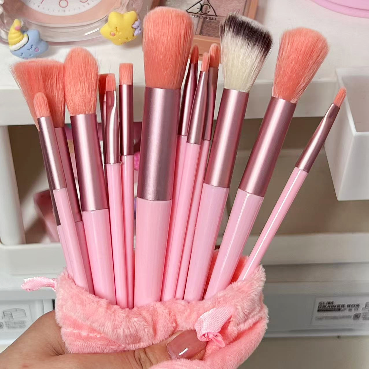สีชมพู