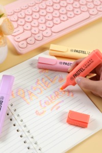 High Quality Large Capacity Fluorescent Ink Text <strong>Marker</strong> 6 Bright Neon Colors School <strong>Highlighter</strong> with <strong>Chisel</strong> <strong>Tip</strong> Wholesale Set - Product Image 5