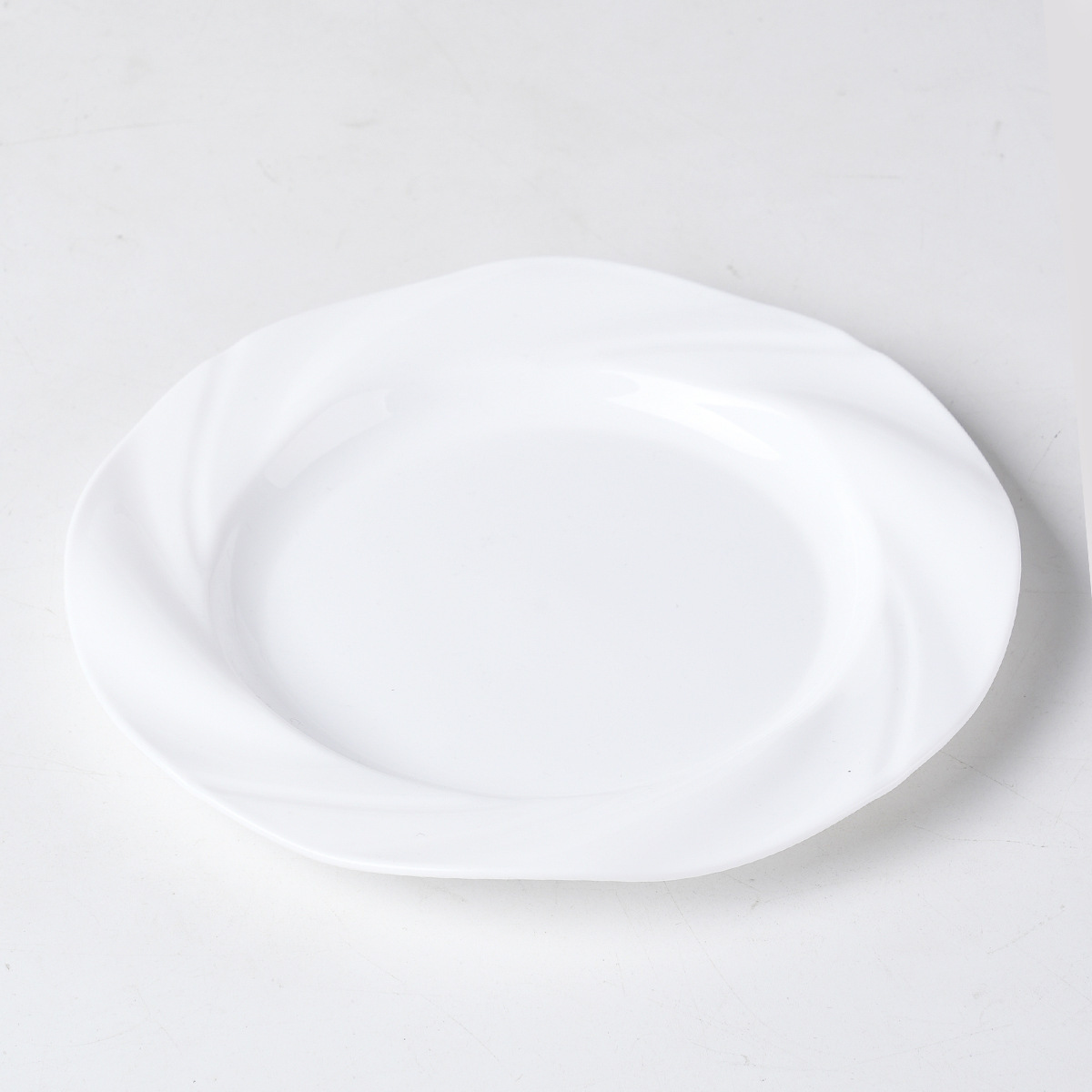 Assiette à pâtes - blanche