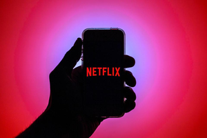 Cheap for Netflixs Account Subscription Global Works 4K UHD Compatible <strong>with</strong> <strong>Linux</strong> and Mac <strong>Operating</strong> <strong>Systems</strong>