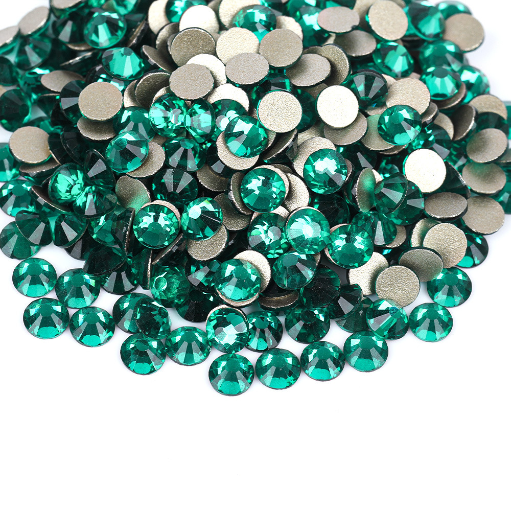 008 Green Zircon