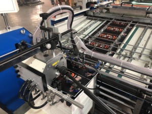 반점 <span class=keywords><strong>UV</strong></span> 코팅을 위한 자동적인 정지 실린더 스크린 인쇄기 - Product Image 6