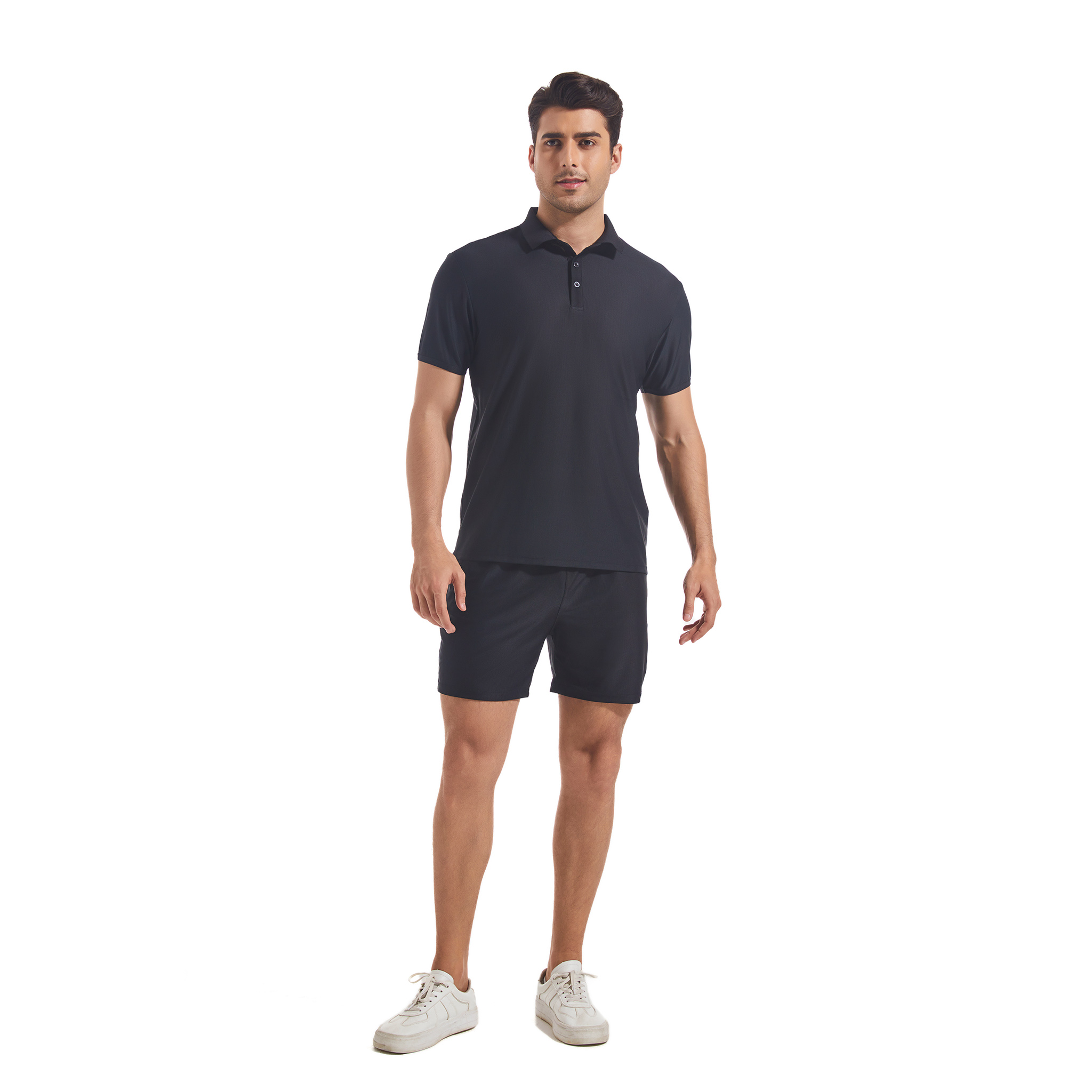Polo noir uniquement