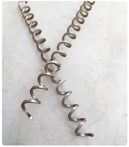 Fabrika doğrudan spiral burgu içi boş kare çelik vidalı talaş konveyörü vida mili - Product Image 4