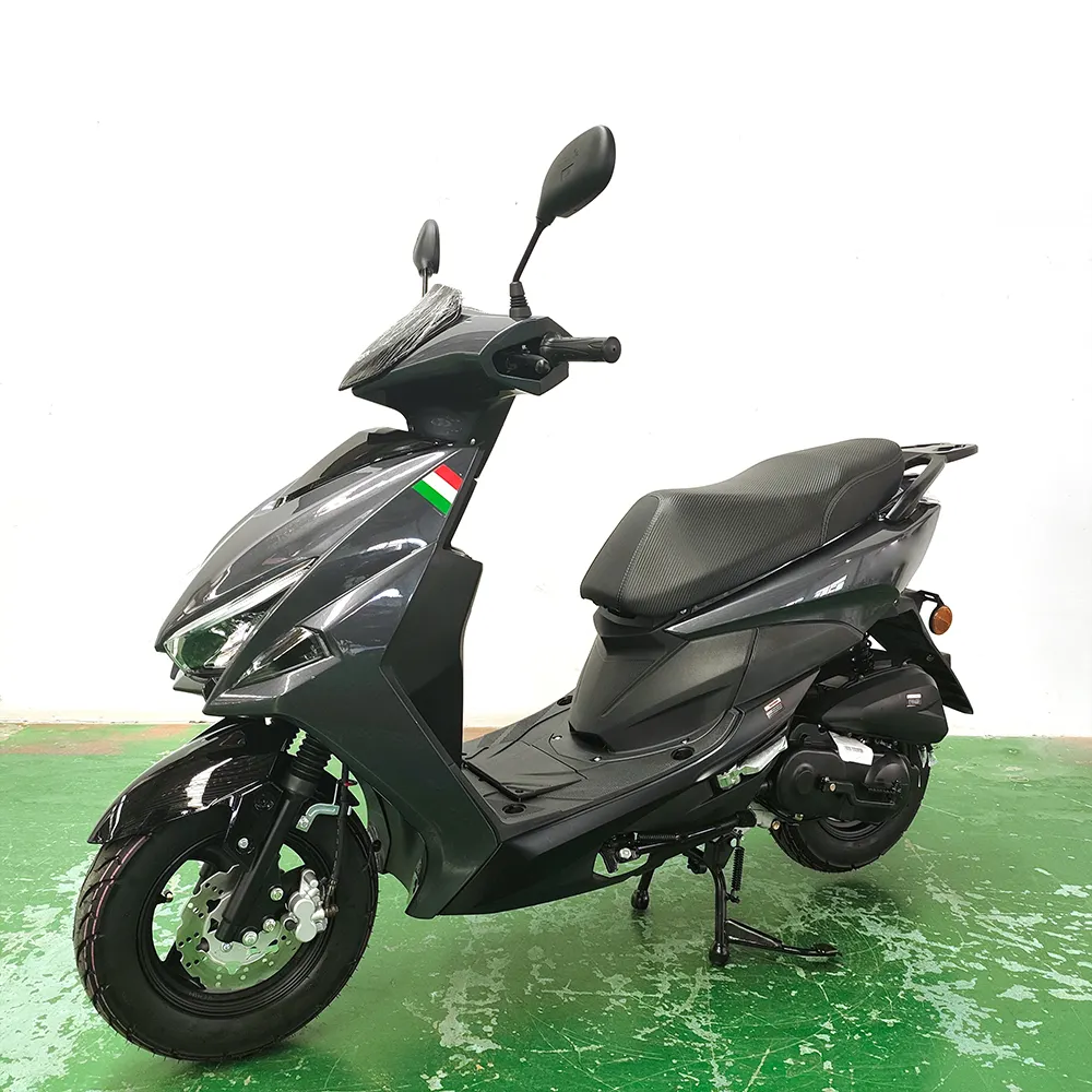 Fábrica fornecimento direto EPA Certified 50cc Mini Motocicleta 125cc Gás Powered Scooter