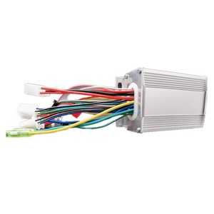 Controlador de motor de vehículo eléctrico 48v60v 350W Controlador de motor sin escobillas Controlador de vehículo eléctrico - Product Image 6