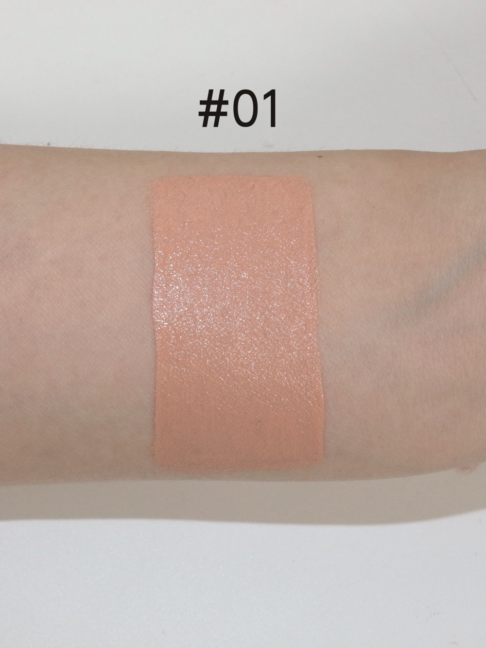 #01 Rouge à Lèvres Powder Kiss