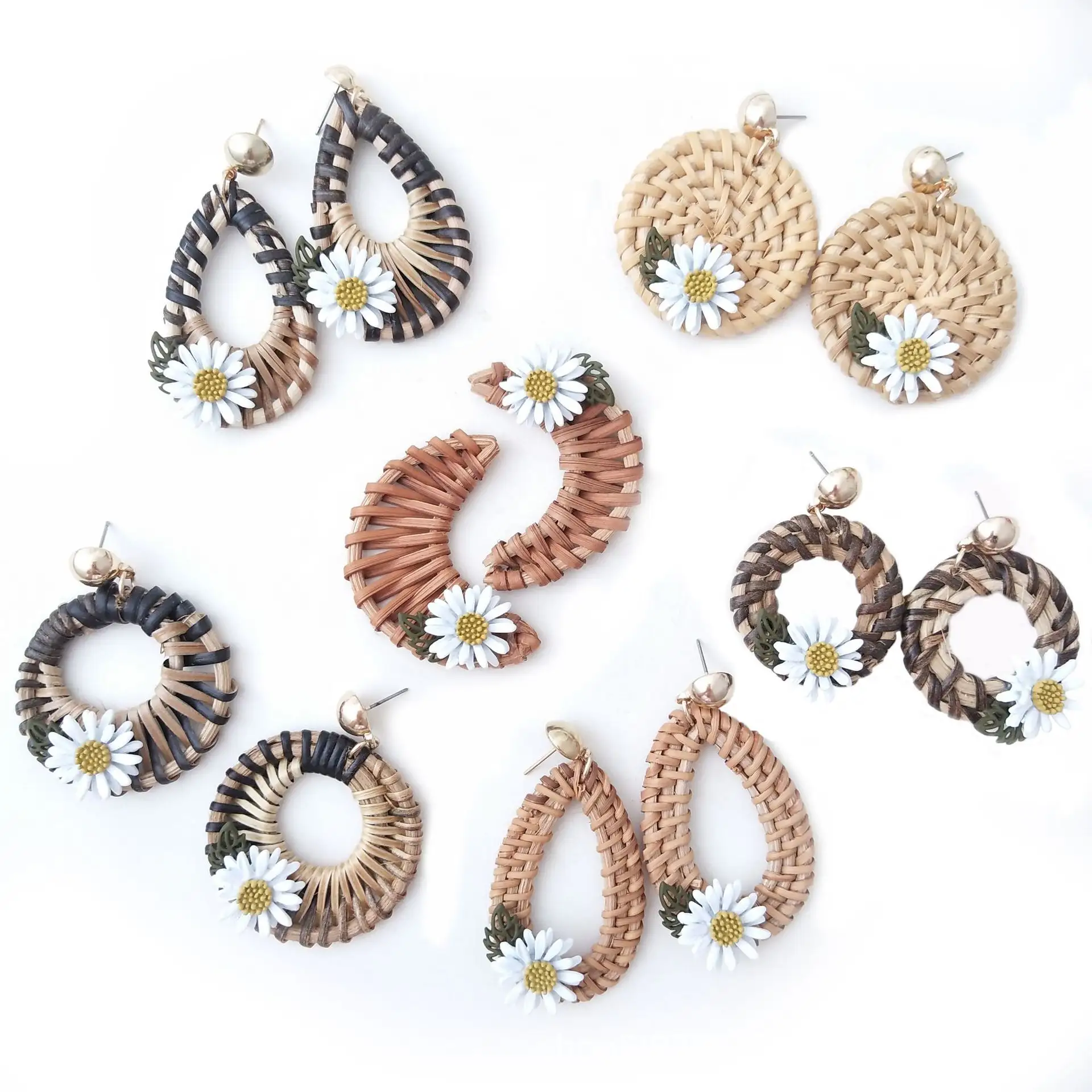 Full Handmade Rattan Earrings Geometric Small Daisy Woven Bohemian Earrings Straw Wicker Braid Hoop Drop Dangle Earrings