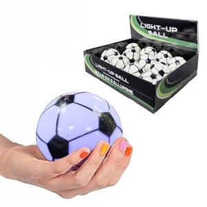 <span class=keywords><strong>1R1B</strong></span> LEDs ile <span class=keywords><strong>LED</strong></span> ışık-Up 65mm futbol oyuncak çocuk oyunları şenlikli yanıp sönen zıplayan top cadılar bayramı noel mezuniyet yeni yıl