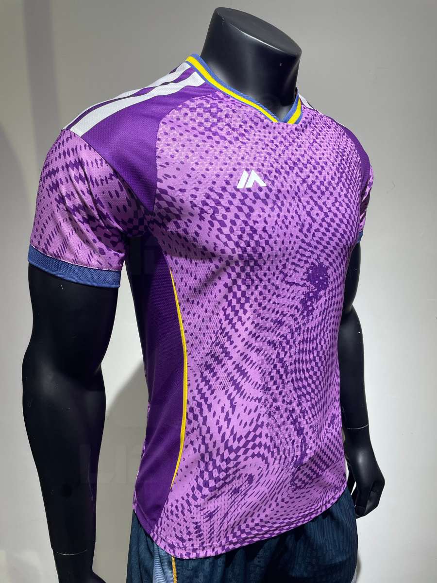 Maillot de foot vintage violet