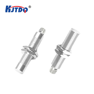 KJT高质量IP67 10-36vdc非冲洗NPN/PNP NO/NC全金属插入式电感式接近传感器，带M12连接器 - Product Image 3