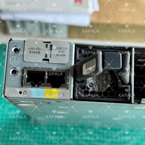 对于具有PoE VLAN QoS功能的c-isco C9300-24T-4G-A网络交换机RJ45控制台端口