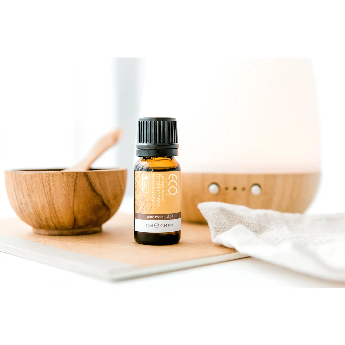 Olio essenziale di incenso biologico per aromaterapia naturale puro al 100% certificato-826188