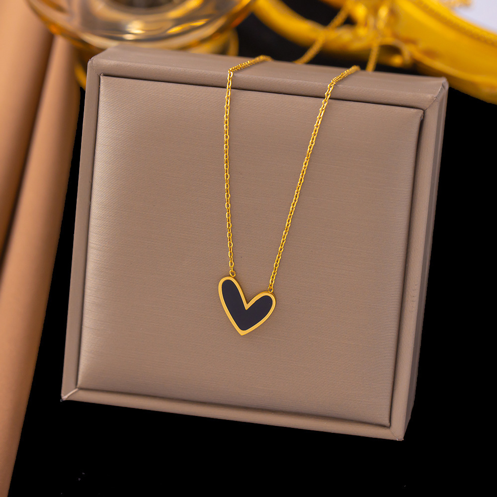 19-ah214-collier d'amour coquillage noir or