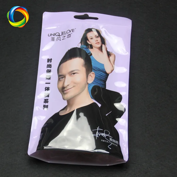 China Leverancier Kwaliteit Custom Gedrukt Ondergoed Kleding Verpakking Plastic Zip Lock Ziplock Zakken Met Draagbare Opknoping Header