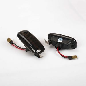 Araba aksesuarları sigara lens dinamik led yan işaretleyici dönüş sinyal ışığı Audi A4 A3 A6 A8 D3 C5