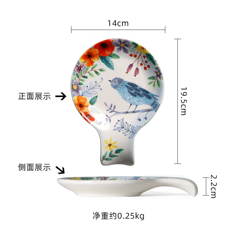 The birdsong on a spoon-shaped plate