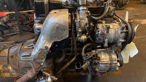 ISUZSピックアップエンジン用エンジンモーター完全<span class=keywords><strong>4JB1</strong></span> 4JB1T 2.8T中古 - Product Image 3