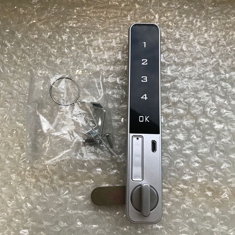 Serrure verticale avec gâche plate