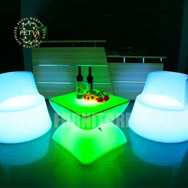 Atacado bar levou cadeira cubo e mesa conjunto móveis plástico bar mesa luzes led clube noturno