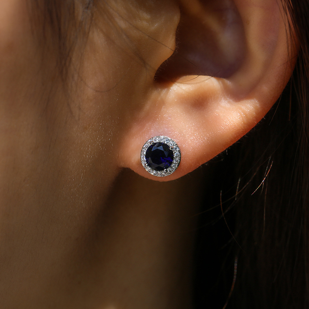 White gold plus blue diamonds.