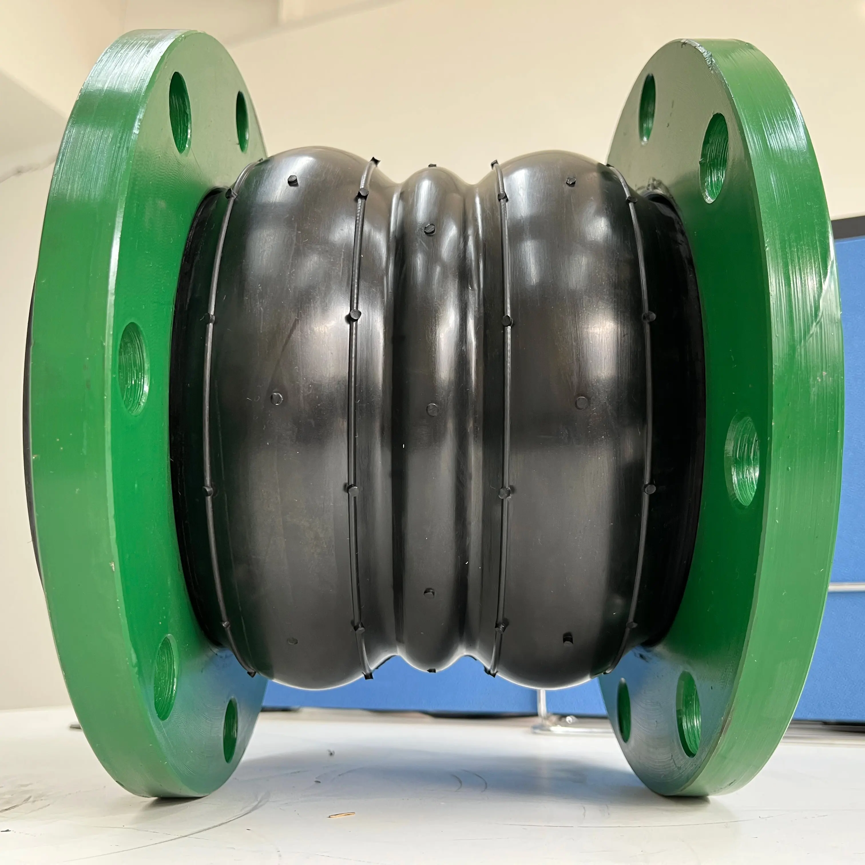 Single-sphere Floating Flange Hypalon Rubber Expansion Joint epdm rubber expansion joint