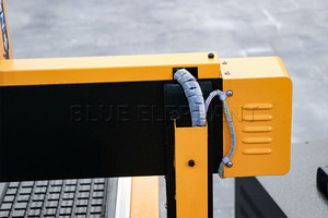 6090 pequeña máquina de talla de madera CNC 4 ejes 3 ejes máquina enrutadora CNC para aluminio - Product Image 4