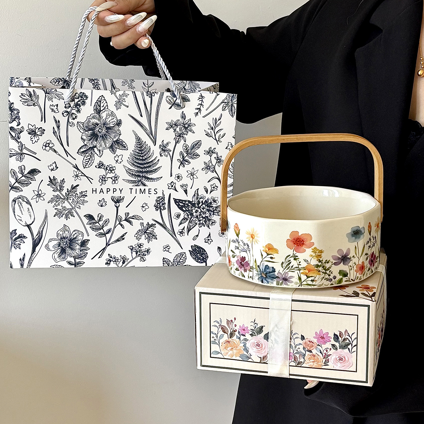 Panier tournesol modèle B avec poignée renforcée + sac cadeau