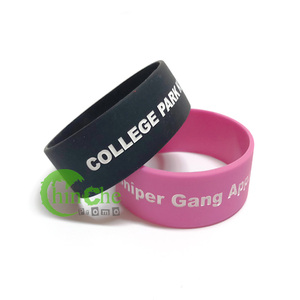Livestrong双层硅胶促销腕带，为活动雕刻定制标志 - Product Image 5